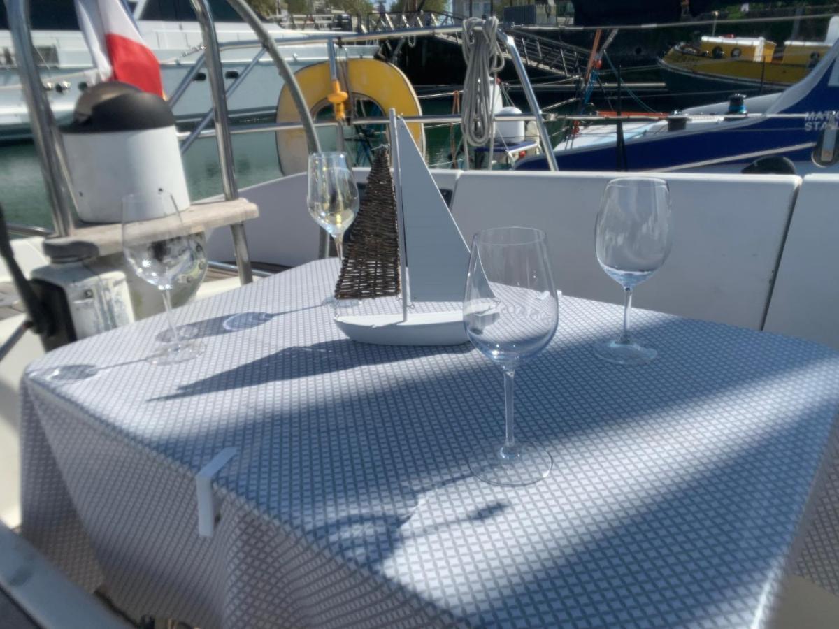 Nuit Sur Un Bateau La Rochelle Otel La Rochelle  Dış mekan fotoğraf